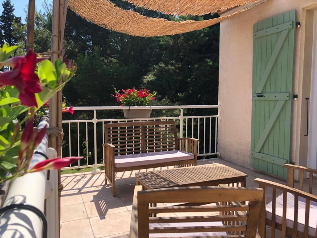 Le Nid Des Corbieres Bed and Breakfast Bizanet Exteriör bild