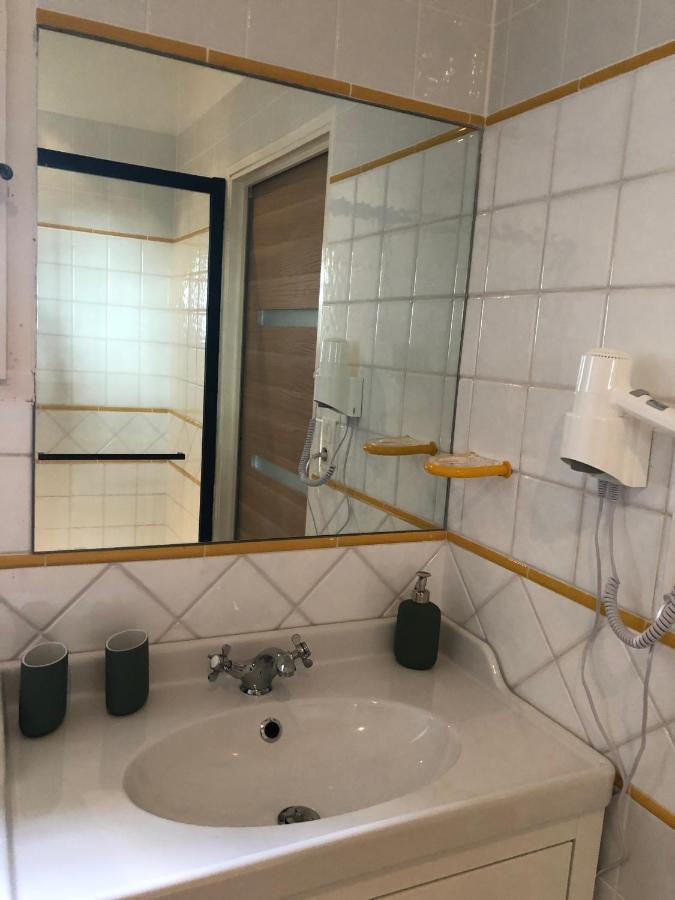 Le Nid Des Corbieres Bed and Breakfast Bizanet Exteriör bild